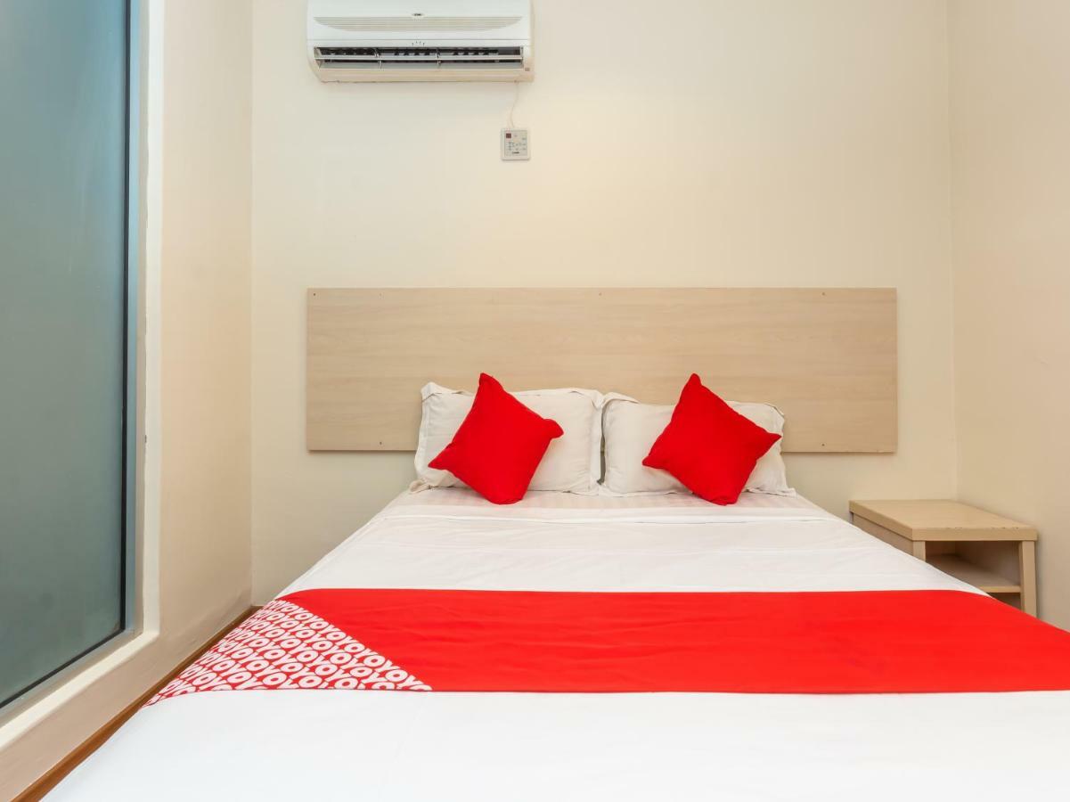 Hotel Oyo 1158 906 Airport Malacca Exteriér fotografie
