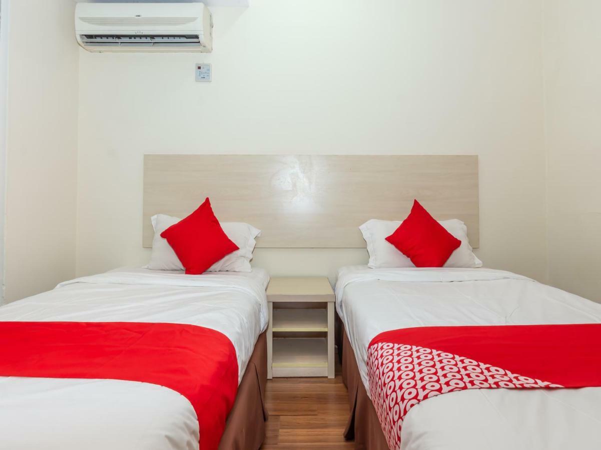 Hotel Oyo 1158 906 Airport Malacca Exteriér fotografie