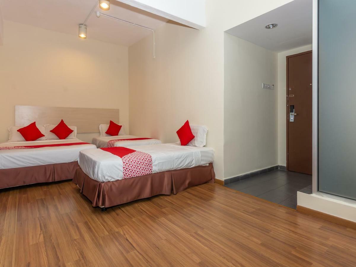 Hotel Oyo 1158 906 Airport Malacca Exteriér fotografie