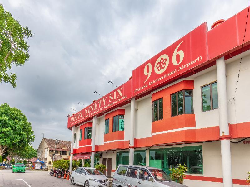 Hotel Oyo 1158 906 Airport Malacca Exteriér fotografie